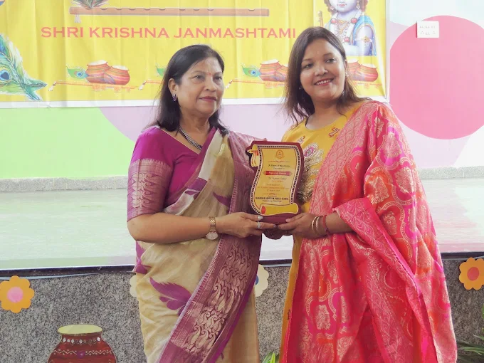 Award ceremony photo 6